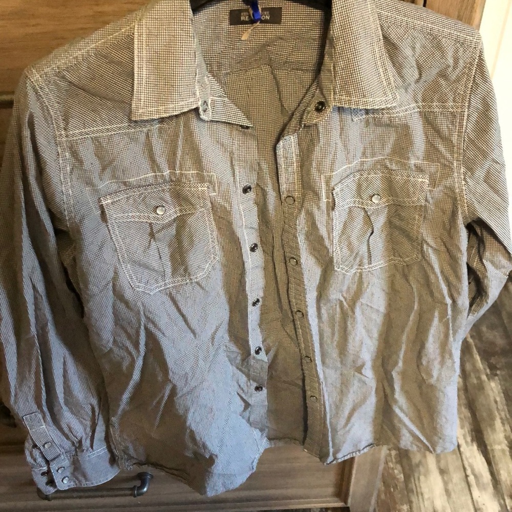 Men’s dress shirt